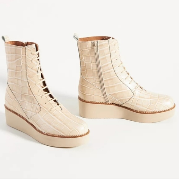 Anthropologie Shoes - ANTHROPOLOGIE Lace-Up Stompy Boots